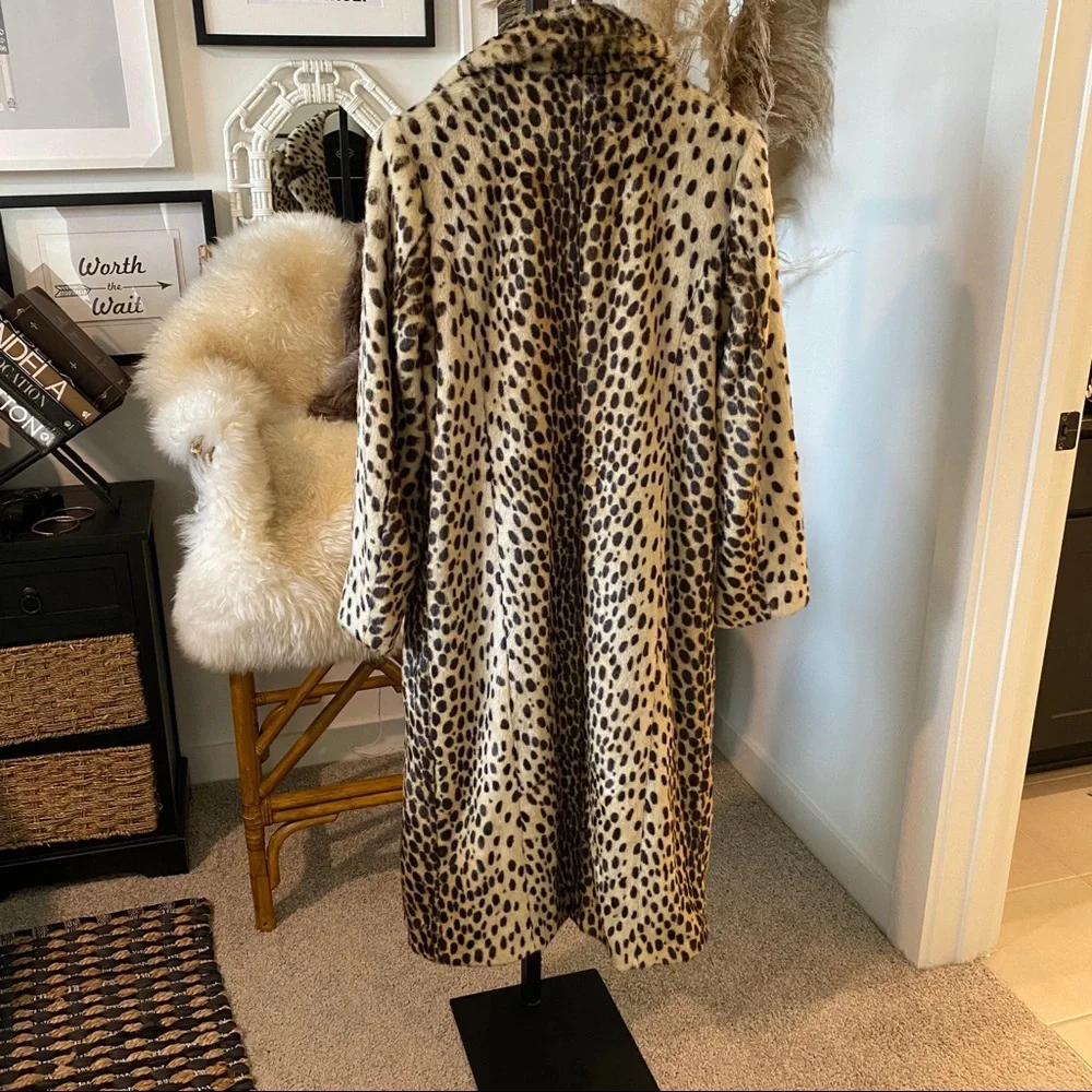 Scoop NYC Animal Print Cheetah Faux Fur Coat Size 4-6_13